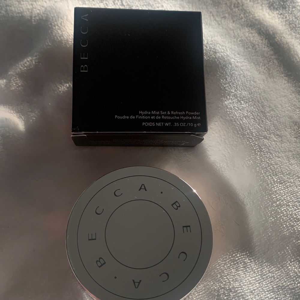 Brand new BECCA hydra mist setting powder